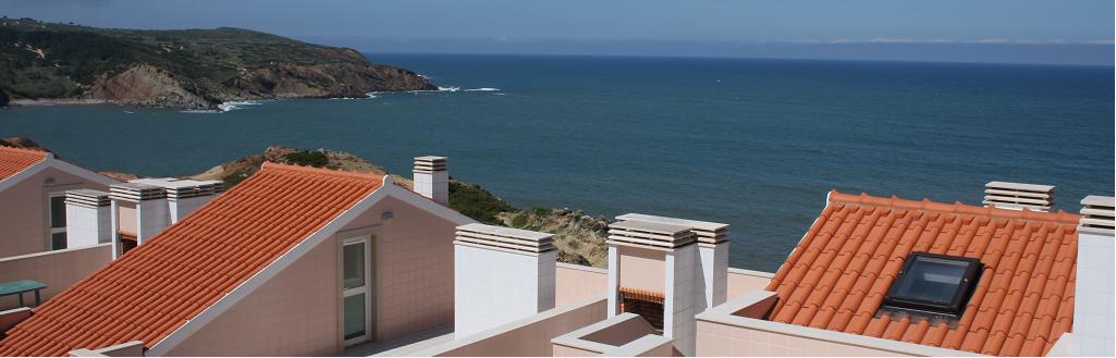 a picture showing the view from the roof terrace of Varandas de Santo Antonio